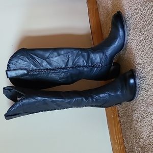 Lane 'Plain Jane' Cowboy Boots